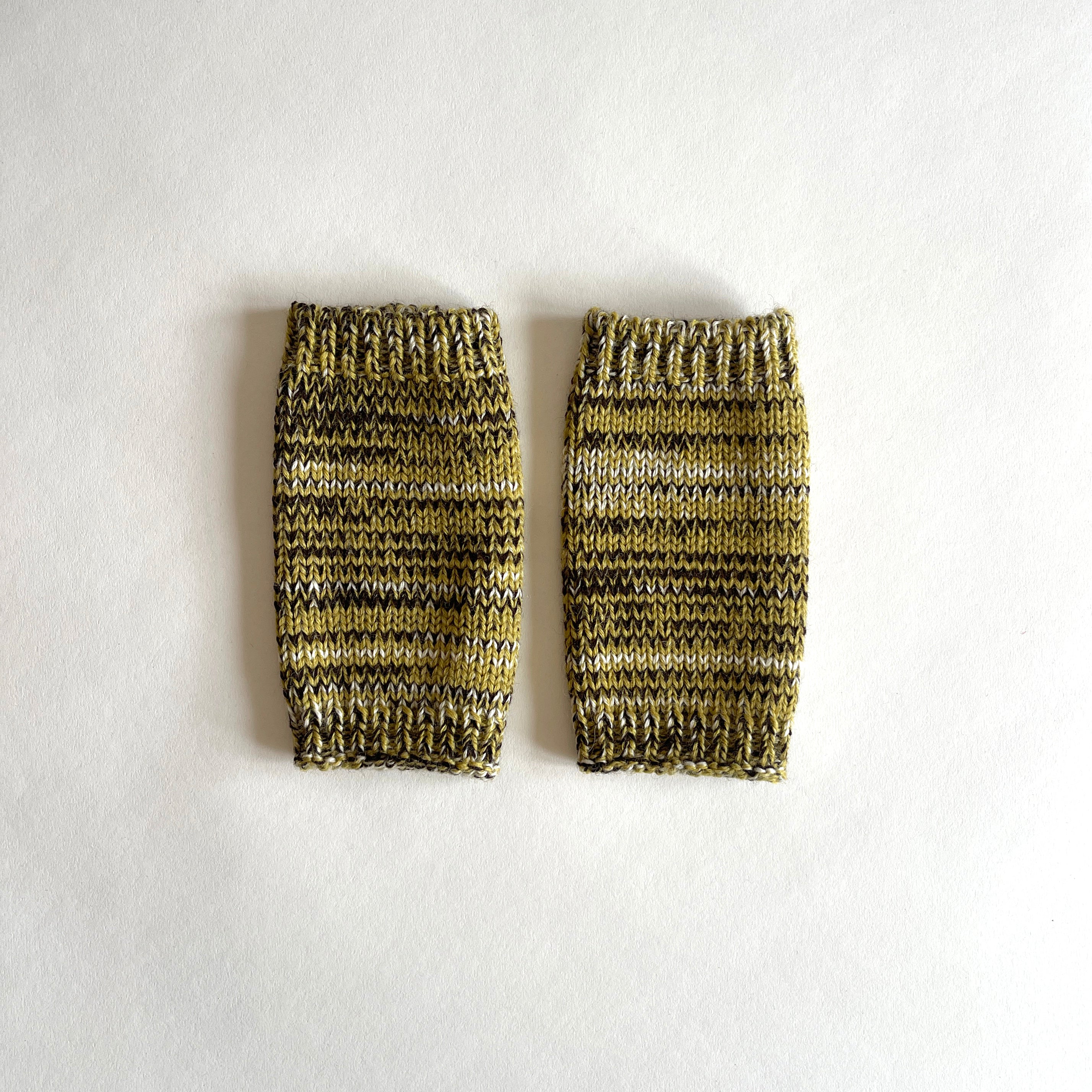 Hattie Wrist Warmers